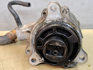 насос вакуумный Mazda 323F BJ 2000, 2.0 л., RF3F, дизель, МКПП, хетчбэк 5 дв., передний привод, X2T58171, RF2A18G00A