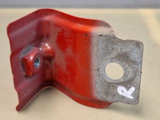 крепление ( кронштейн ) крыла Volkswagen Jetta 7 поколение 2019, 1.4 л., бензин, АКПП, оранжевый, седан, передний привод, 17A809562