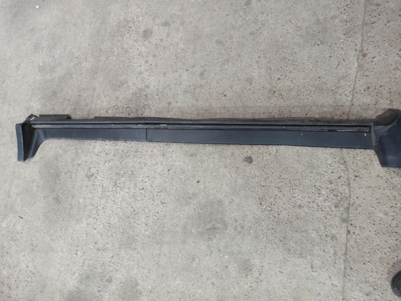 накладка на порог Chevrolet Equinox 3 поколение 2018, 2.0 л., бензин, АКПП, передний привод - фото №1