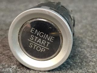 кнопка запуска двигателя Honda Civic 10 поколение 2017, 2.0 л., K20C2, бензин, АКПП, седан, передний привод, 151215AD, G010027B