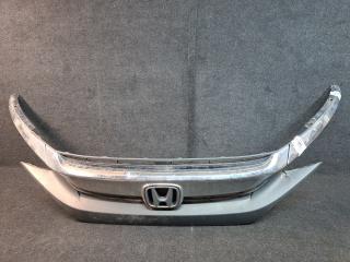 решетка радиатора Honda Civic 10 поколение 2017, 2.0 л., K20C2, бензин, АКПП, седан, передний привод, 90413013