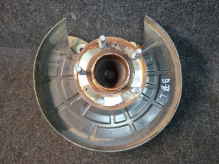 кулак задний левый Chevrolet Equinox 3 поколение 2018, 2.0 л., бензин, АКПП, передний привод, 84034300