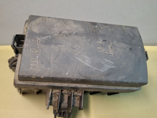 блок предохранителей Volkswagen Jetta 7 поколение 2019, 1.4 л., бензин, АКПП, оранжевый, седан, передний привод, 5Q0937125B