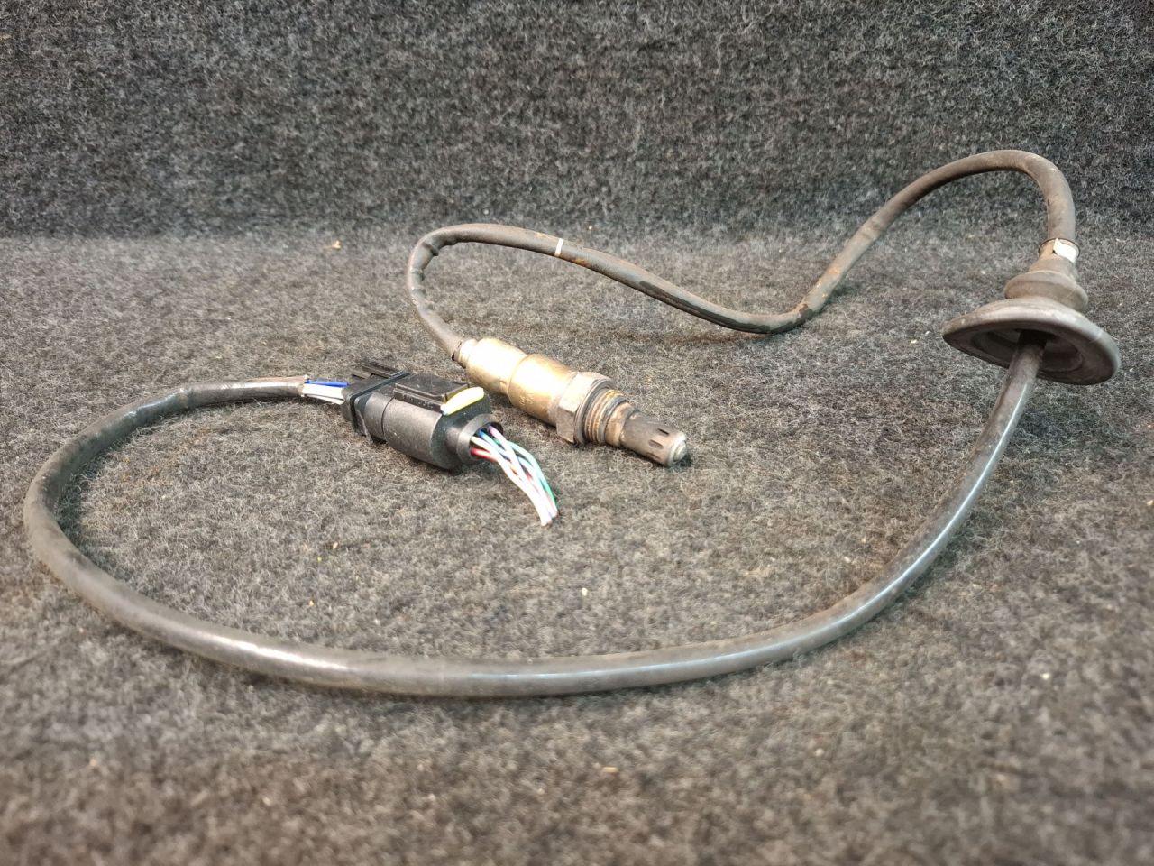 лямбда-зонд Mitsubishi ASX 1 поколение 2012, 2.0 л., 4B11, бензин, АКПП, черный, внедорожник 5 дв., полный привод, AA0004MM002 - фото №1