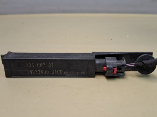 Антенна системы комфортного доступа Chevrolet Traverse 2 поколение [рестайлинг] 2022, 3.6 л., бензин, АКПП, белый, внедорожник 5 дв., полный привод, 13508737, 2338003100