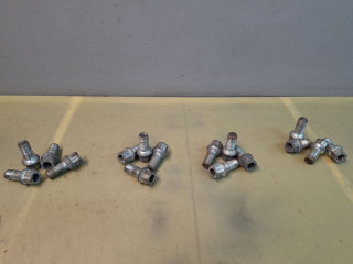 болт колесный Volkswagen Jetta 7 поколение 2019, 1.4 л., бензин, АКПП, оранжевый, седан, передний привод