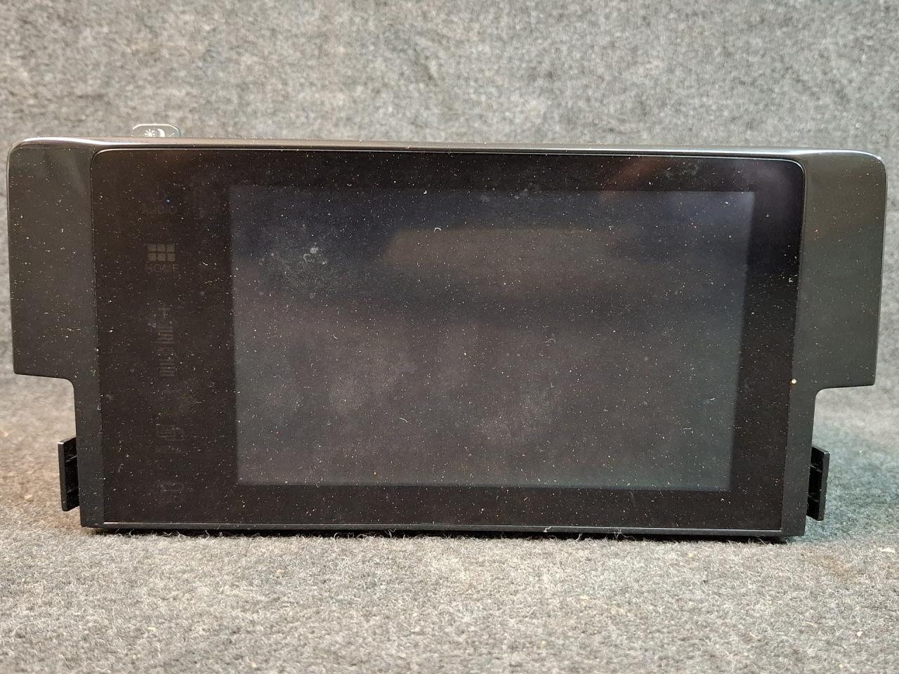 магнитола Honda Civic 10 поколение 2017, 2.0 л., K20C2, бензин, АКПП, седан, передний привод, 39101-TBA-A21-M1, 95XD7388 - фото №1