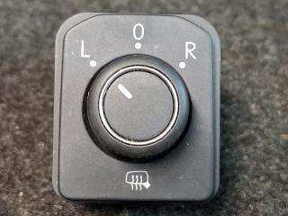 джойстик регулировки зеркал Volkswagen Jetta 7 поколение [рестайлинг] 2024, 1.5 л., бензин, АКПП, серый, седан, передний привод, 3G0959565A