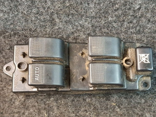 блок управления стеклоподъемниками Mazda 6 GG [рестайлинг] GG 2005, 2.3 л., L3, бензин, МКПП, серый, универсал, передний привод