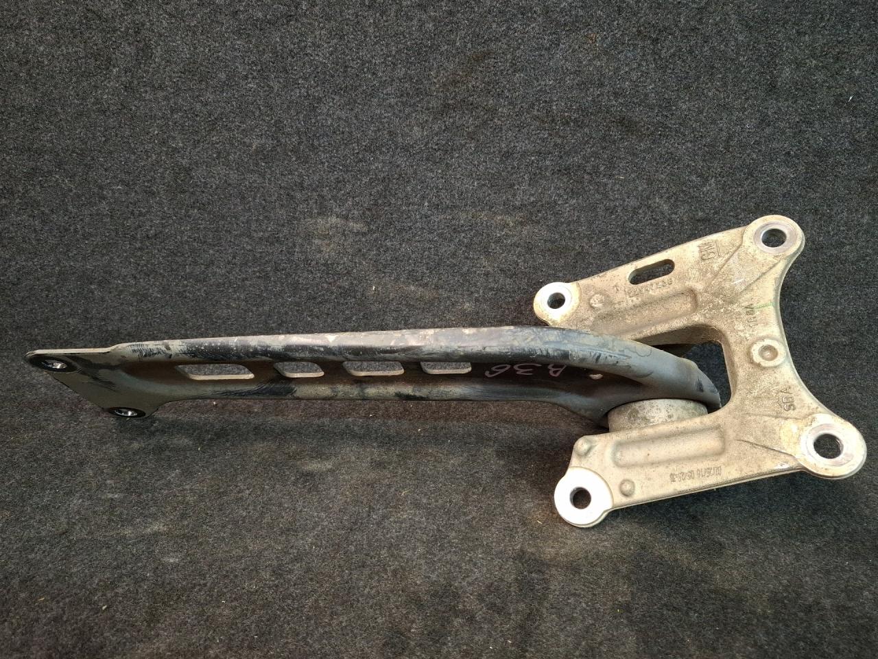 рычаг задний левый Chevrolet Malibu 9 поколение 2017, 1.5 л., бензин, АКПП, черный, седан, передний привод, 22947238 - фото №1