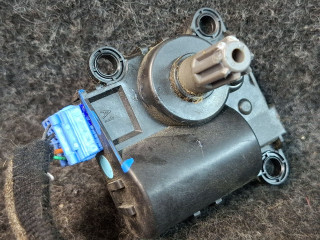 моторчик заслонки печки Hyundai Elantra AD 2018, 2.0 л., бензин, АКПП, серебристый, передний привод, D332EDFAA02