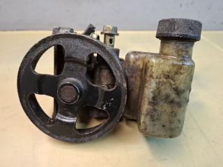 насос гидроусилителя руля Mazda CX-7 1 поколение 2007