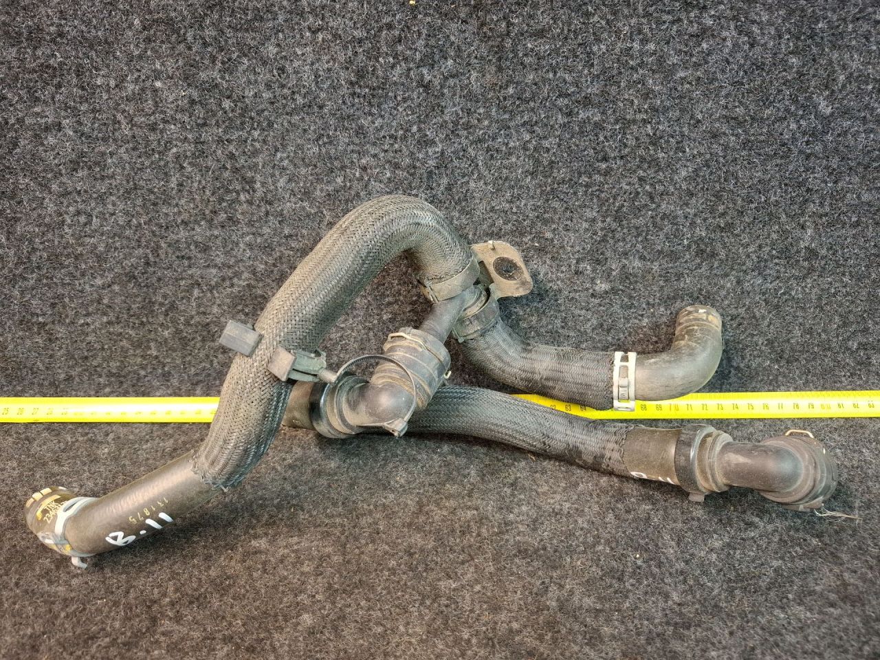 патрубок отопителя (печки) Chevrolet Equinox 3 поколение 2018, 1.5 л., бензин, АКПП, серый/441b, полный привод, 23463172 - фото №1