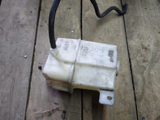 бачок расширительный Mazda 323 6 поколение 1999