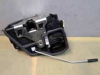 замок двери задней правой BMW 3 серия F30/F31/F34 F30 2013, 2.0 л., N20 B20 A, бензин, АКПП, черный, седан, полный привод, 7229460