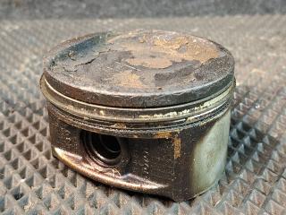 поршень Toyota Camry 7 поколение XV40 2007, 2.4 л., бензин