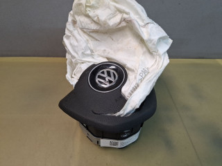 подушка безопасности водителя Volkswagen Jetta 7 поколение 2021, 1.4 л., бензин, АКПП, серый, передний привод, 17A880201F