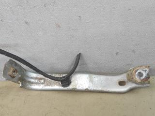 крепление ( кронштейн ) крыла Mazda 6 GG 2003, 2.0 л., LF-DE, бензин, МКПП, хетчбэк 5 дв.