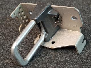 замок капота BMW X4 F26 2016, 2.0 л., дизель, АКПП, черный, 7210734