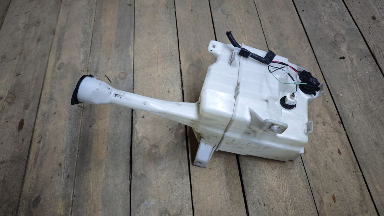 бачок омывателя Toyota Camry 7 поколение XV40 2008 - фото №1