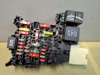 блок предохранителей Volkswagen Jetta 7 поколение 2019, 1.4 л., бензин, АКПП, оранжевый, седан, передний привод, 5Q0937615C