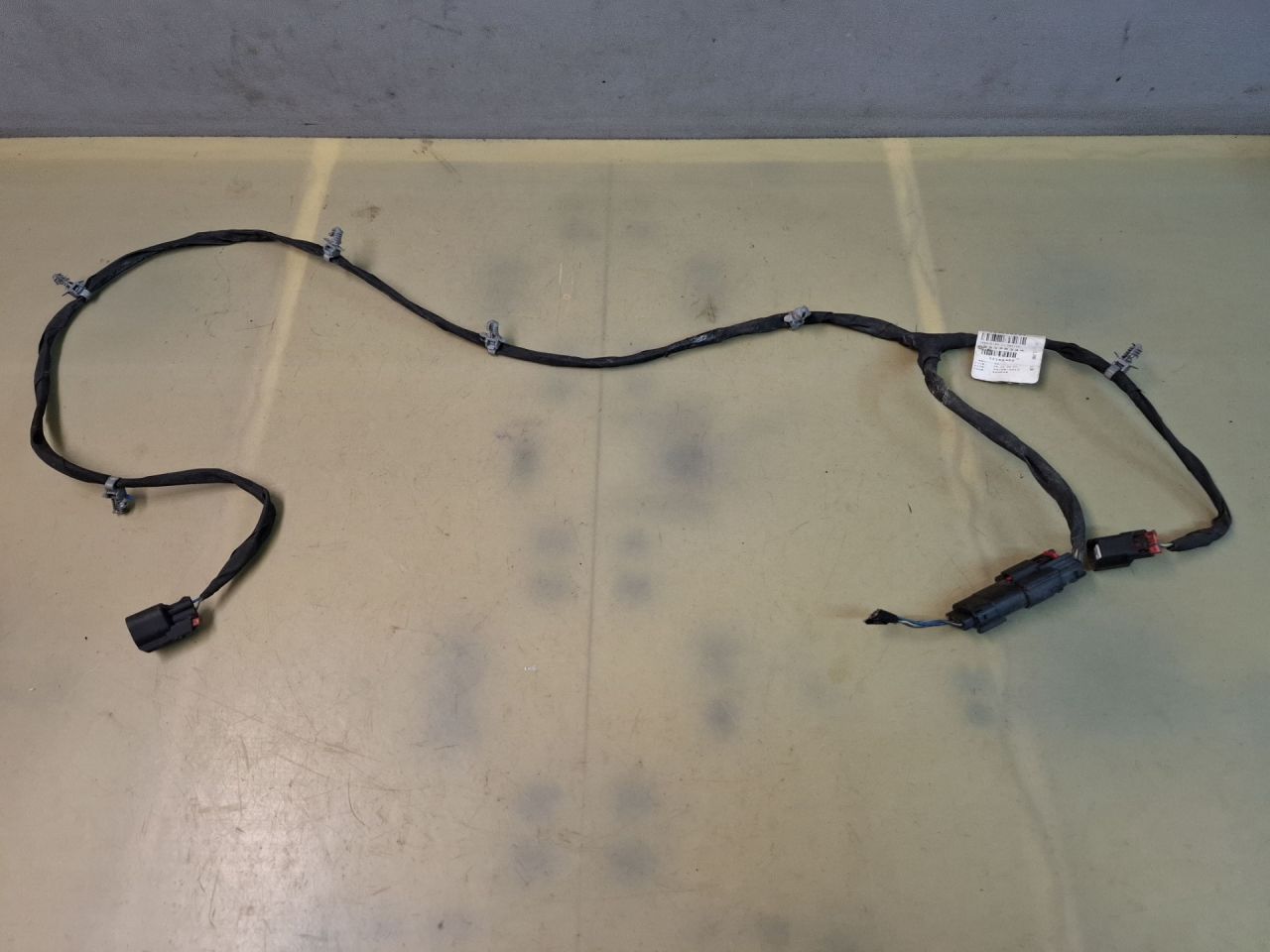 проводка Chevrolet Malibu 9 поколение 2018, 1.5 л., бензин, АКПП, бордовый, передний привод, 23258244, 33189466 - фото №1