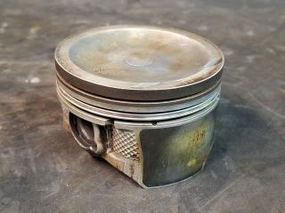 поршень Mazda CX-7 1 поколение 2008, 2.3 л., Ti, бензин, АКПП