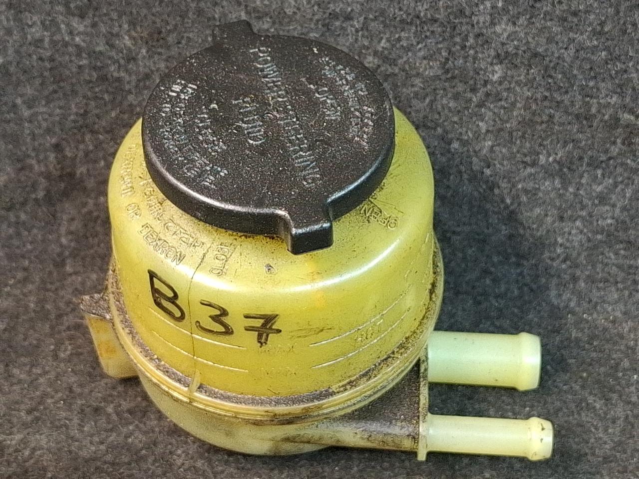 бачок гидроусилителя Toyota Camry 7 поколение XV40 2008, 2.4 л., 2AZ-FE, бензин, АКПП, седан, передний привод, 72293958-3 - фото №1