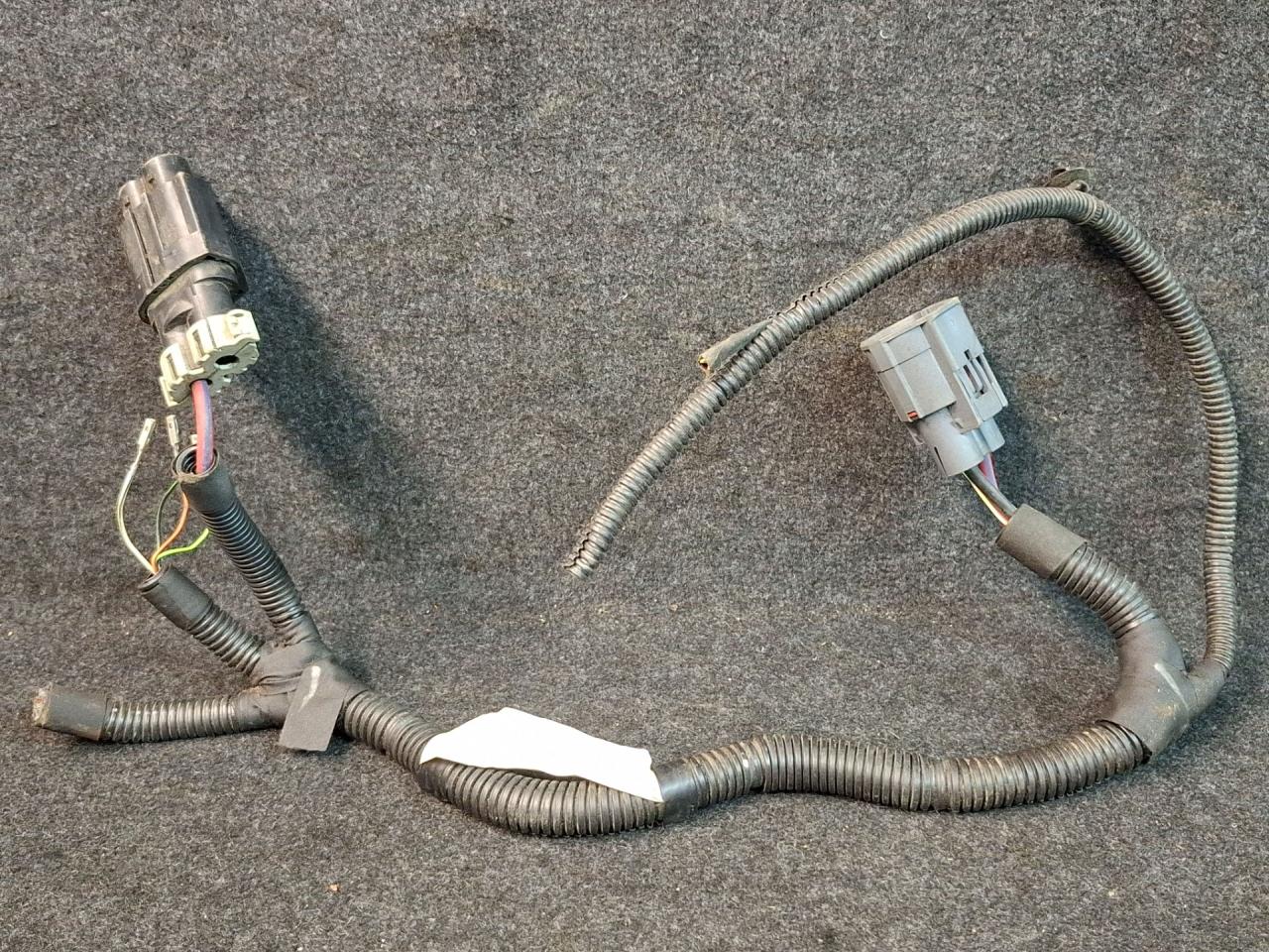 проводка вентилятора кондиционера Chevrolet Equinox 3 поколение 2020 - фото №1