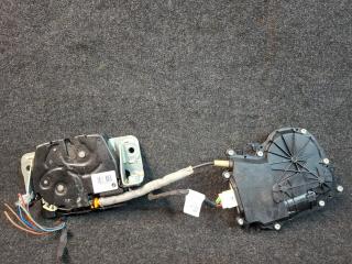 замок багажника BMW X4 F26 2016, 2.0 л., дизель, АКПП, черный, UA736123105, UK739763003