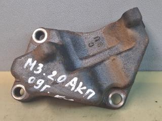 кронштейн полуоси Mazda 3 1 поколение [рестайлинг] 2007, 2.0 л., LF-DE, бензин, АКПП, передний привод