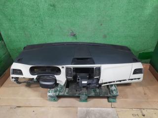 панель передняя салона (торпедо) Toyota Sienna 3 поколение 2014, 3.5 л., 2GR-FE, бензин, АКПП, черный, передний привод