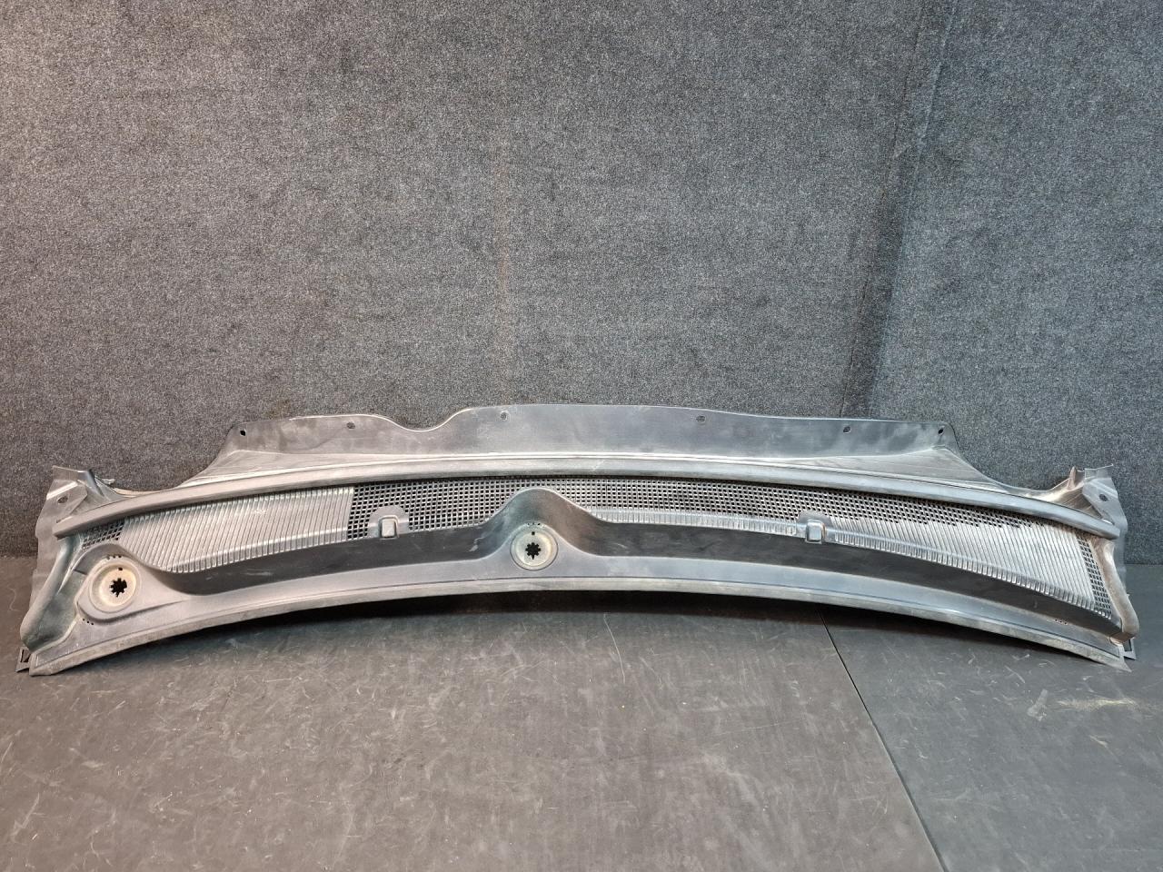 дождевик Chevrolet TrailBlazer 3 поколение 2020, 42705842 - фото №1