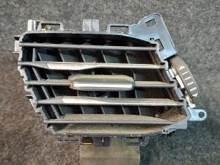 дефлектор обдува салона Ford Escape 4 поколение CX482 2020, 2.0 л., бензин, АКПП, белый az, внедорожник 5 дв., полный привод, JX7B19C696