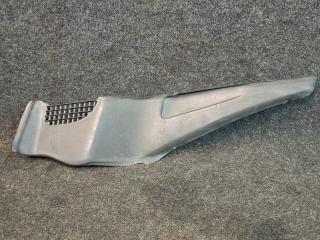 молдинг лобового стекла Cadillac XT4 1 поколение 2020, 2.0 л., бензин, АКПП, 318e, полный привод, 84612564