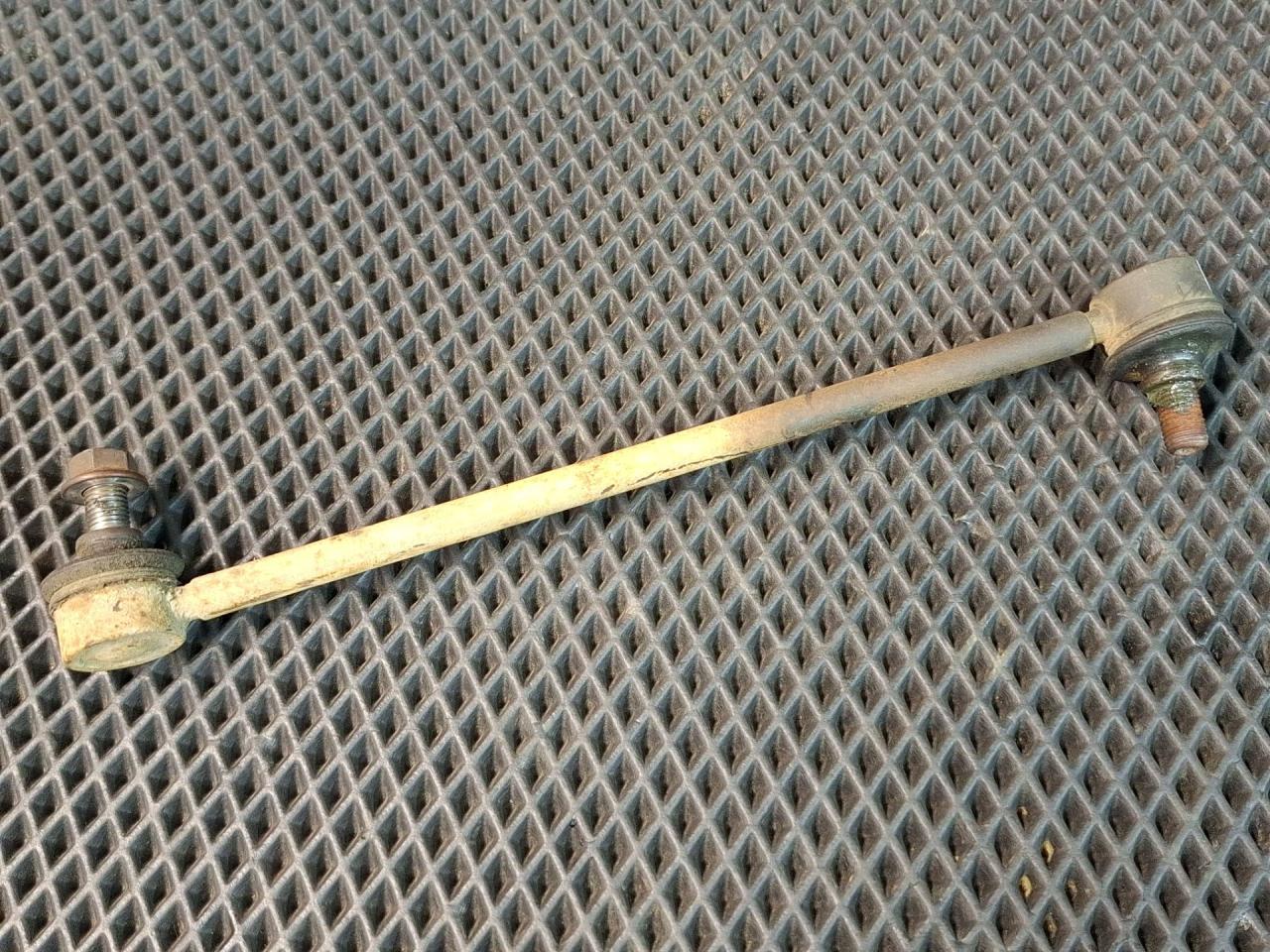 стойка стабилизатора Toyota Camry 8 поколение XV50 ACV40 2012, 2.4 л., бензин - фото №1