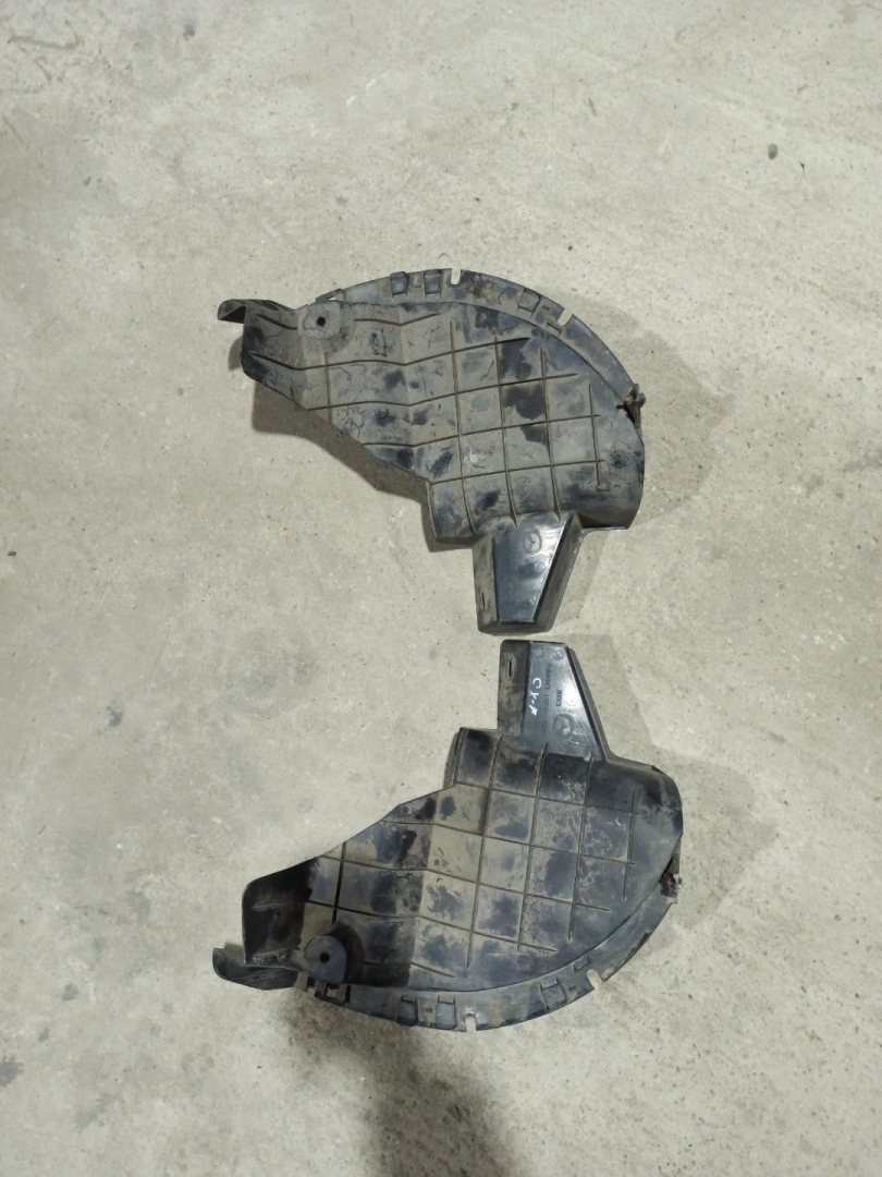 защита арок (подкрылок) Mazda CX-7 1 поколение 2007, 2.3 л., бензин, АКПП, внедорожник 5 дв., правый руль - фото №1