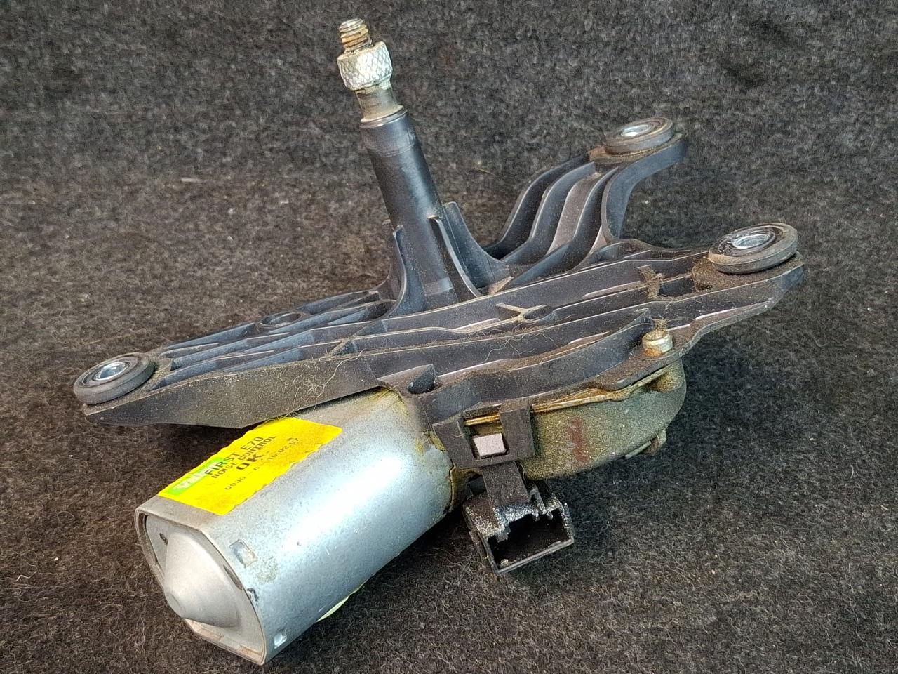 моторчик заднего стеклоочистителя (дворника) BMW X5 E70 2008, 3.0 л., дизель, АКПП, серый, внедорожник 5 дв., полный привод, правый руль, 6942165-05 - фото №1