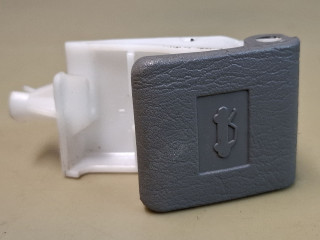 ручка открывания капота Toyota Sienna 3 поколение 2011, 3.5 л., 2GR-FE, бензин, АКПП, серый, передний привод