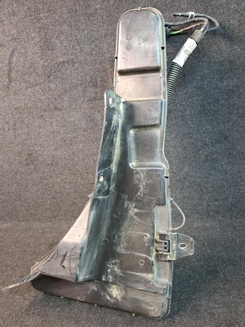 бачок омывателя Volkswagen Tiguan 2 поколение 2020, 2.0 л., бензин, АКПП, серый, полный привод, 5NN-955453C, 5NN.955.449.B - фото №1