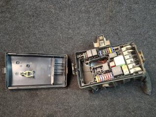 блок предохранителей Volkswagen Tiguan 2 поколение 2020, 2.0 л., бензин, АКПП, серый, полный привод, X400405