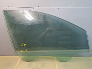 стекло двери передней правой Chevrolet Equinox 3 поколение 2018, 2.0 л., бензин, АКПП, передний привод, 43R000263