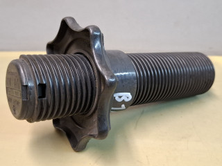 крепление запаски Volkswagen Jetta 7 поколение 2020, 2.0 л., бензин, серый, седан, передний привод, 3G0803899A