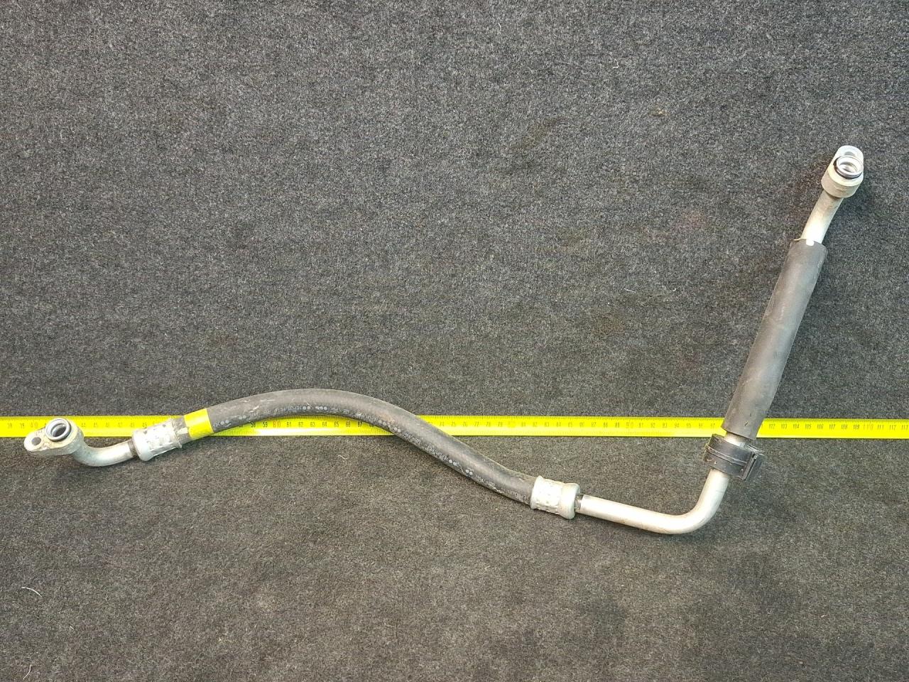 трубка кондиционера Toyota Prius V 1 поколение ZVW41 ZVW41 2014, 1.8 л., гибрид, АКПП, синий, хетчбэк 5 дв., передний привод - фото №1