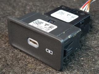 порт зарядный Volkswagen Jetta 7 поколение [рестайлинг] 2024, 1.5 л., бензин, АКПП, серый, седан, передний привод, 17A036718