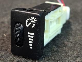 кнопка освещения панели приборов Toyota Prius V 1 поколение ZVW41 ZVW41 2014, 1.8 л., гибрид, АКПП, синий, хетчбэк 5 дв., передний привод