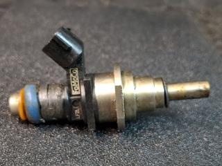 форсунка Mazda CX-7 1 поколение 2009, 2.3 л., бензин, E7T20171