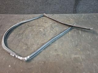 уплотнитель двери Suzuki Grand Vitara 1 поколение [рестайлинг] 2005, 2.7 л., H 27 A, бензин, АКПП, внедорожник 5 дв.