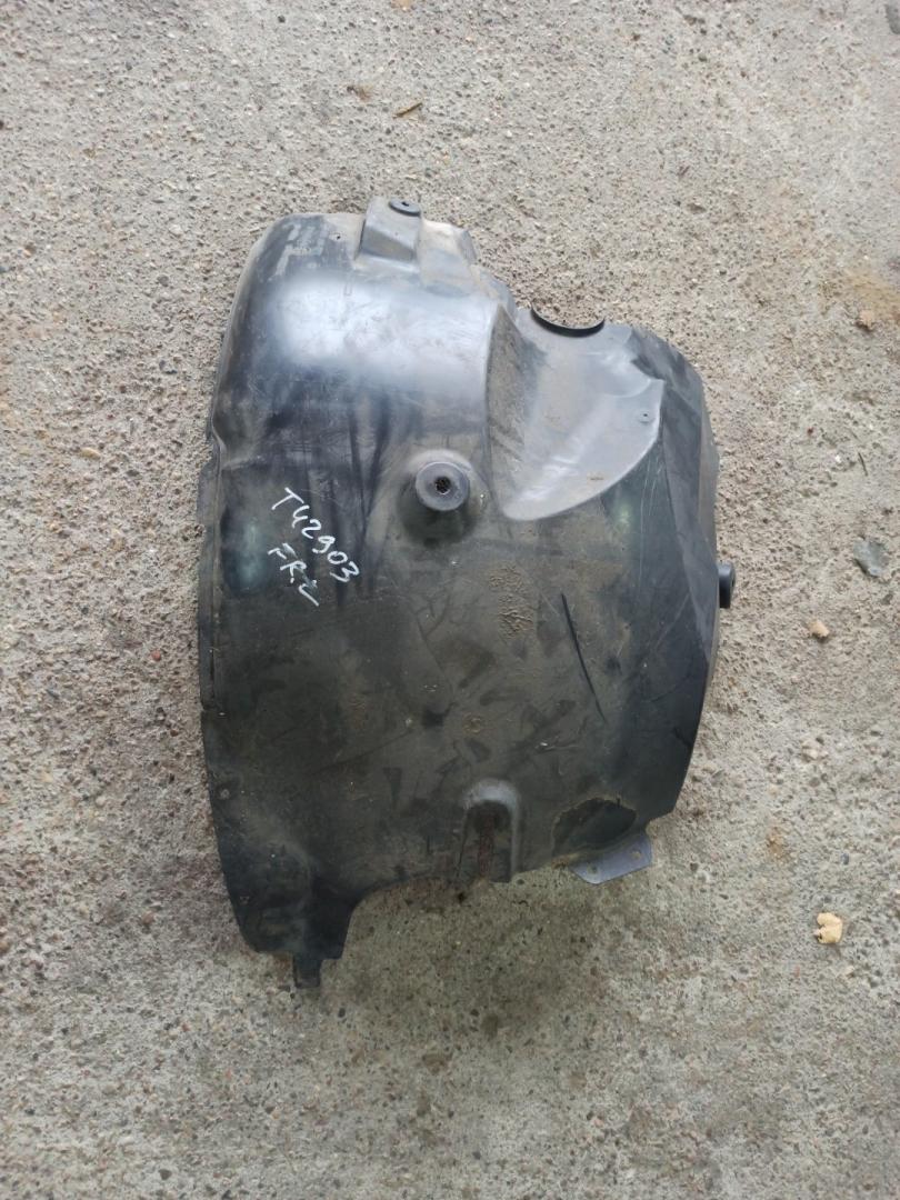 защита арок передняя левая (подкрылок) Mercedes-Benz Sprinter 2 поколение (W906) 2007, 2.1 л., OM 646.701, дизель, МКПП, красный - фото №1