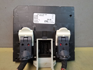 блок комфорта Volkswagen Jetta 7 поколение 2019, 1.4 л., бензин, АКПП, оранжевый, седан, передний привод, 5Q0937087AR